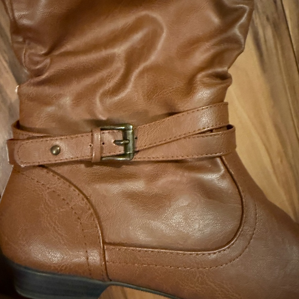 🧡 Tall Brown Flat Boots – Size 10/11 - Picture 3 of 7
